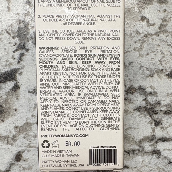 Pretty Woman Luxe 24 Purple Faux Nails Nail Glue Included - NEW In Box - Picture 3 of 4